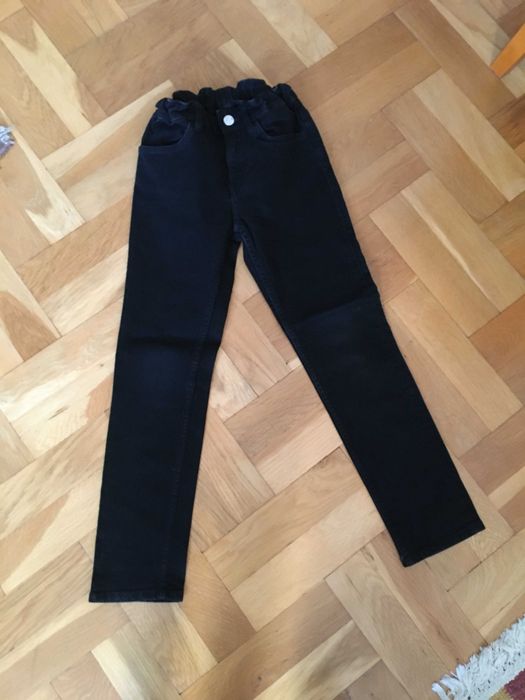 czarne jeansy h&m dla dziewczynki 134 cm