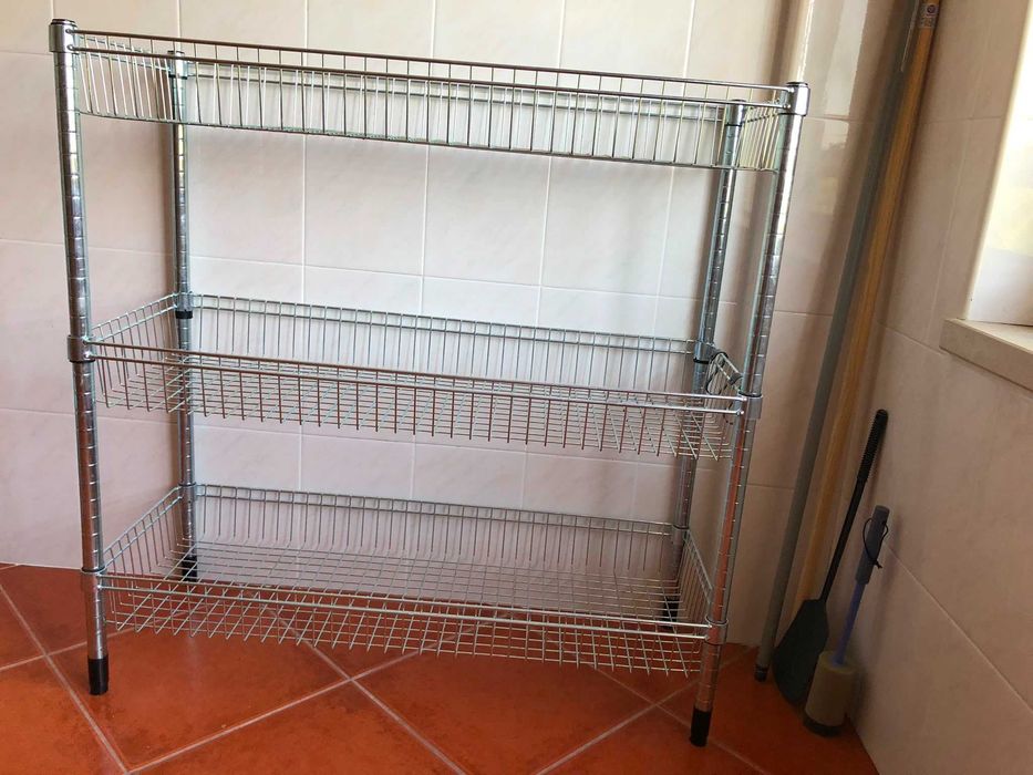 Estante galvanizada Omar (versão cestos)