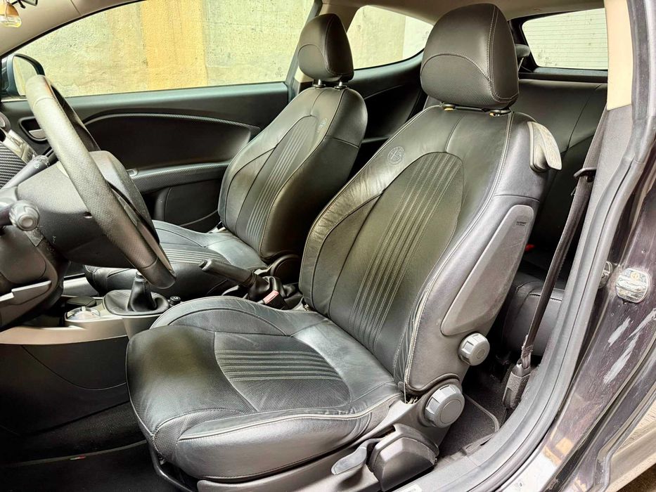 Alfa Romeo MiTo — fotografia 11