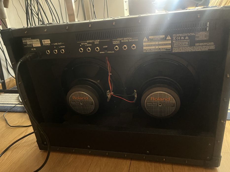 Roland JC-40 Amplificador Guitarra