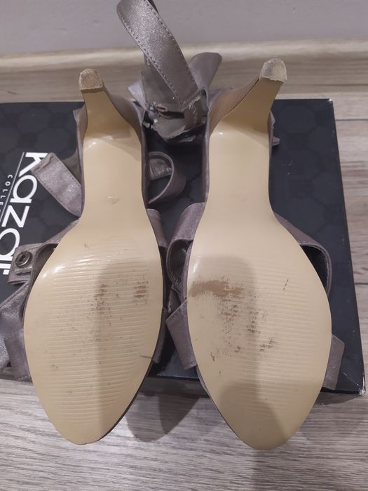 Sandały na obcasie Nowe 38