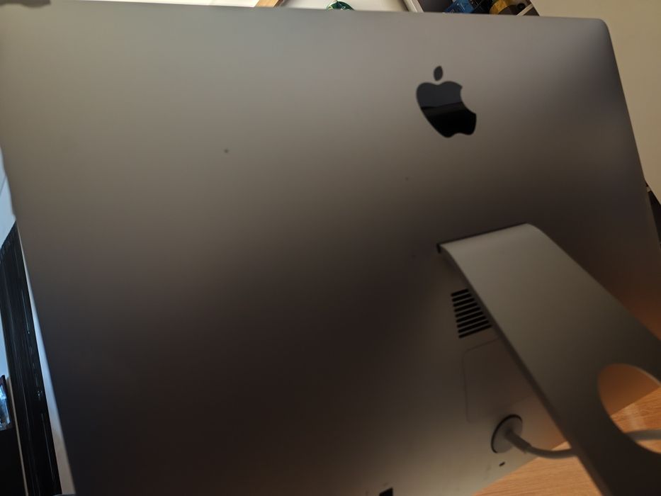 Vendo iMac 27” Retina 5K I7.