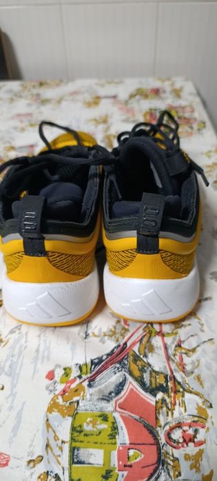 Adidas D.O.N issue 5436001497448468481
