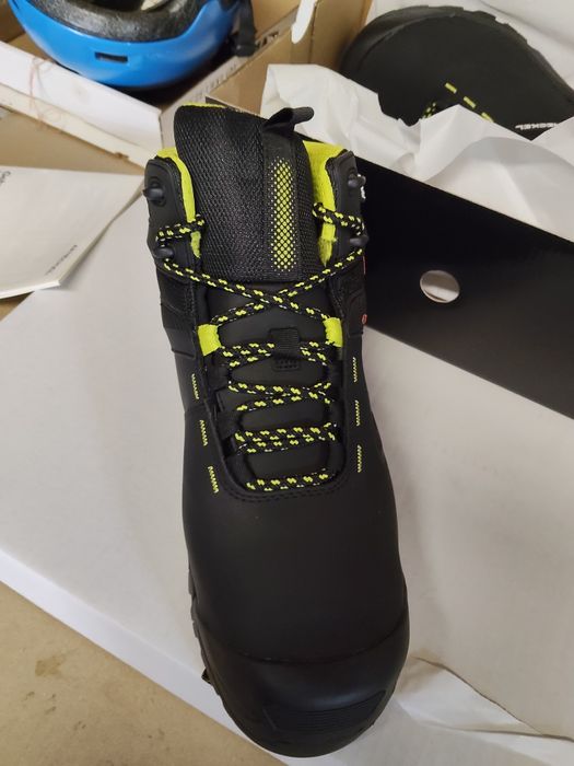 Buty robocze Heckel D30 roz .43 nowe