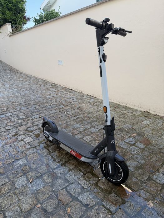 Trotinete Audi Eletrica