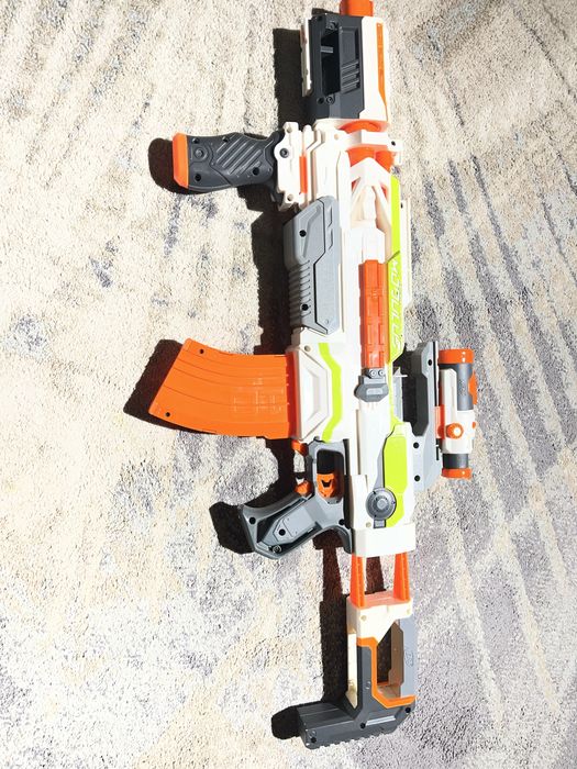 Sprzedam nerfy w calosci