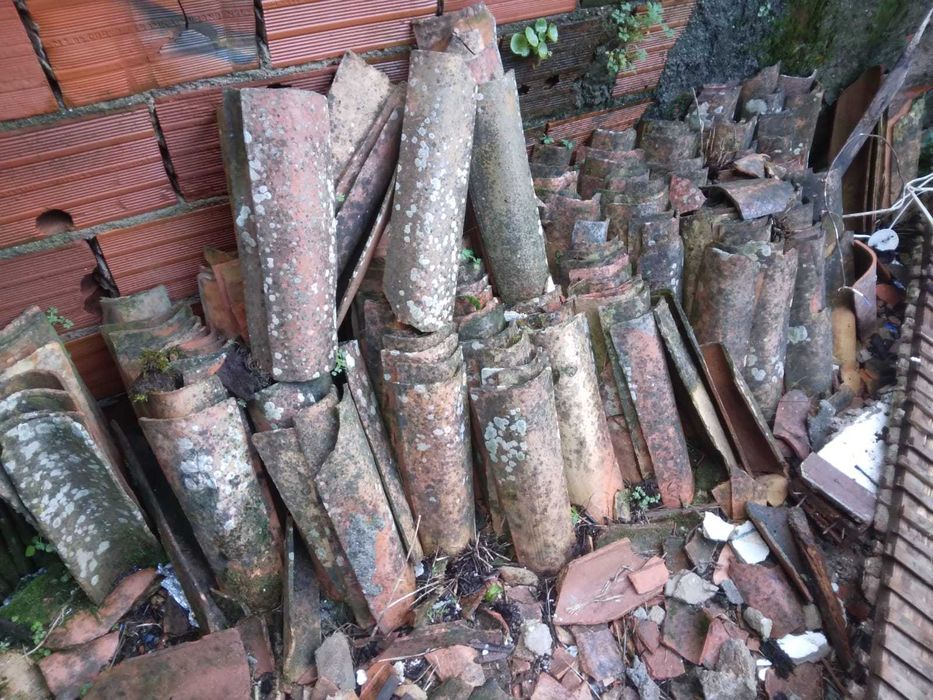 Ofereço telha serrana