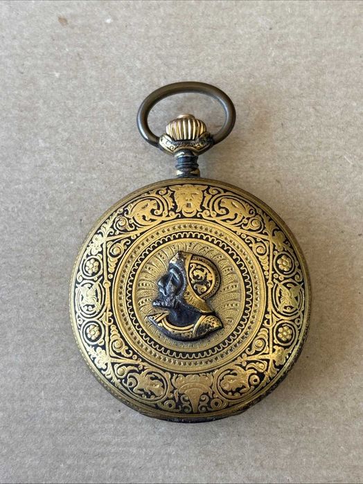 Relógio de bolso Omega antigo