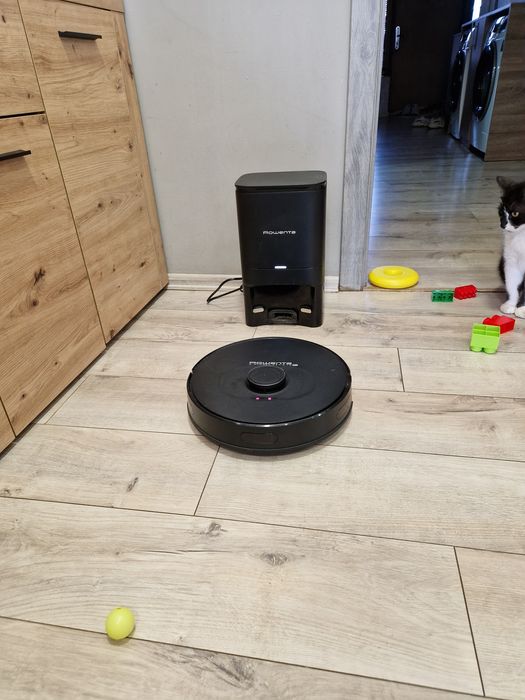 Миючий робот пилосос Roventa Xplorer series 75S+
