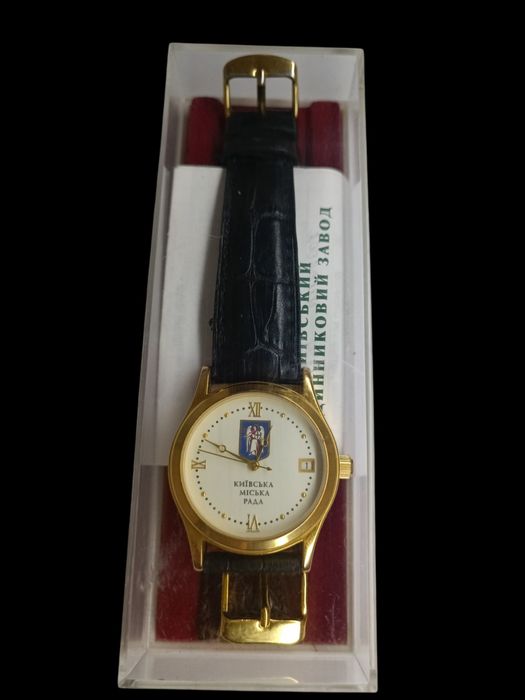 Позолочений механічний годинник