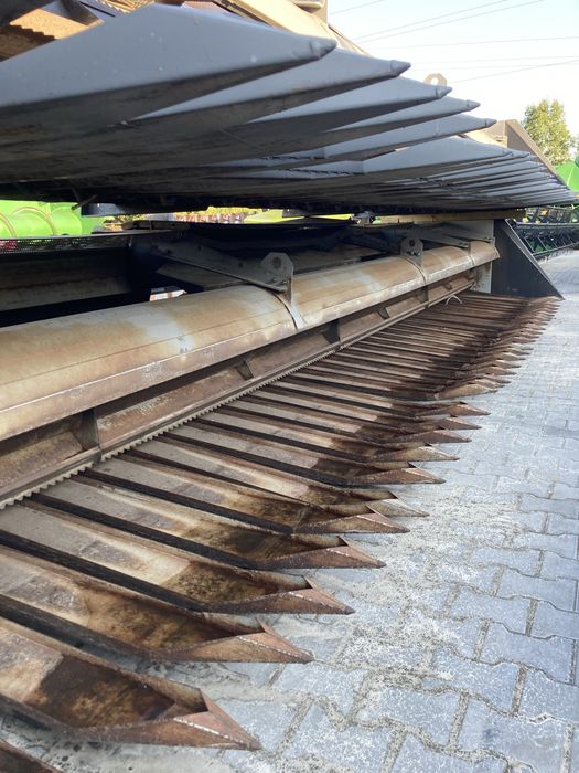 Жатка соняшникова під Claas 9м.