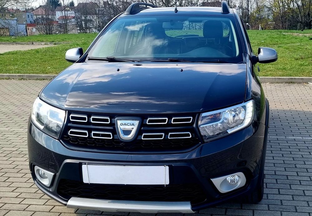 Dacia Sandero Stepway 'LED'Navi'Tempomat'Kamera'Skora'