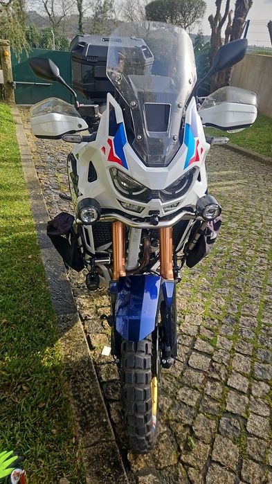 Africa twin adv 2024 cx dct
