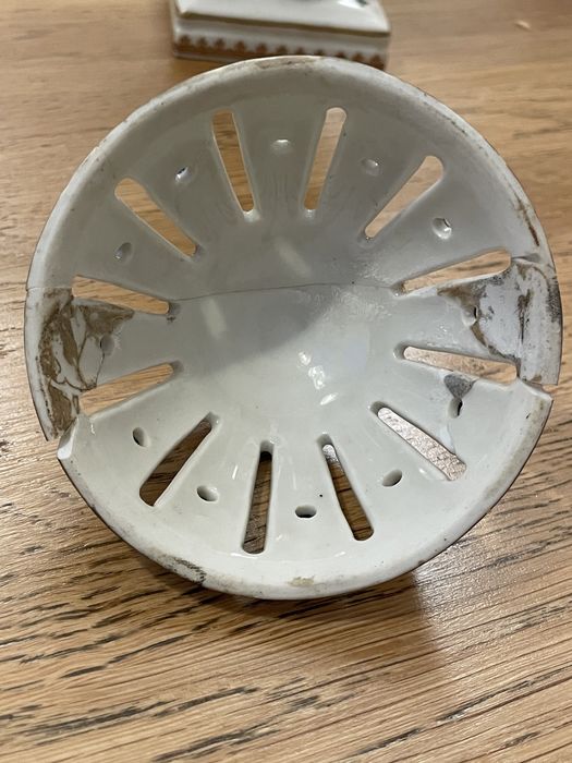 Bonito frasco francês em porcelana