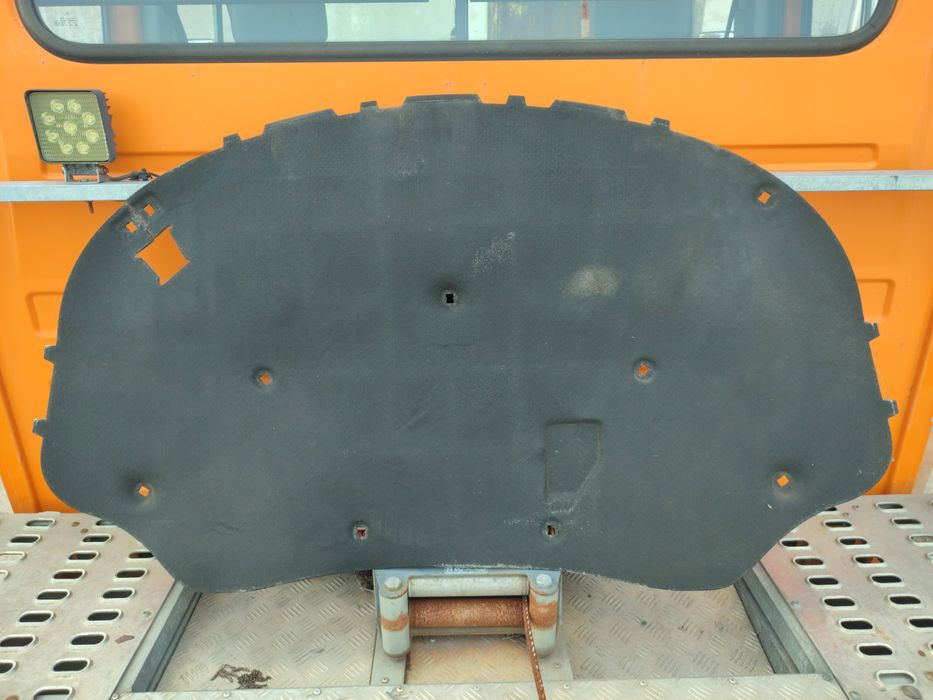 Обезшумка шумка ПассатБ6 утеплювач капота Фольксваген Пассат Б6