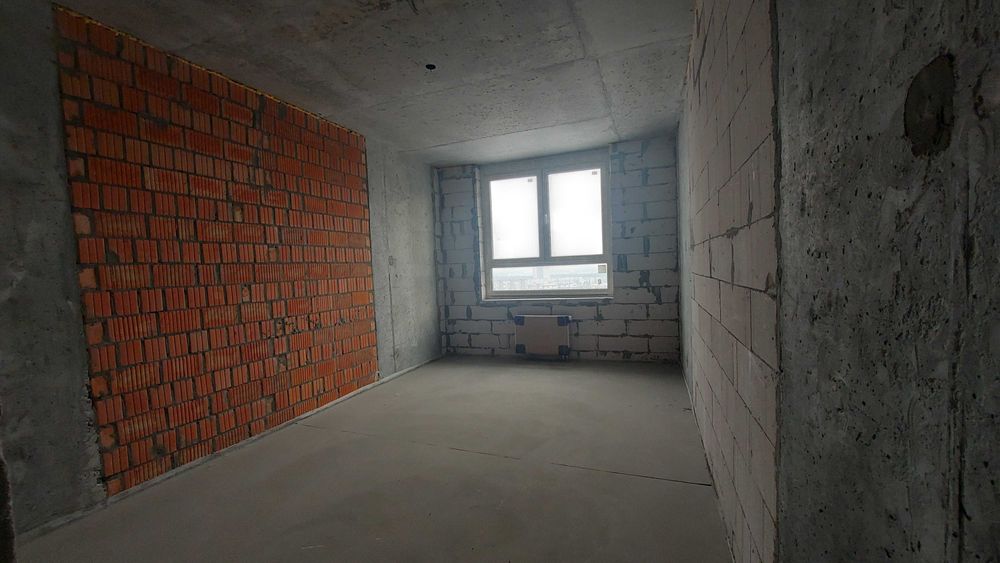 Продажа 3-х кім. квартири; вул. Кибальчича, 2