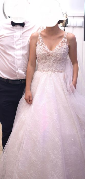 Śliczna Suknia ślubna