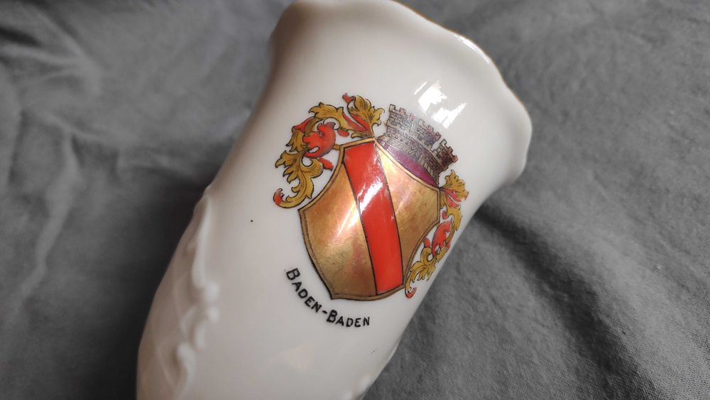 Stary wazonik porcelanowy ręcznie malowany Niemcy