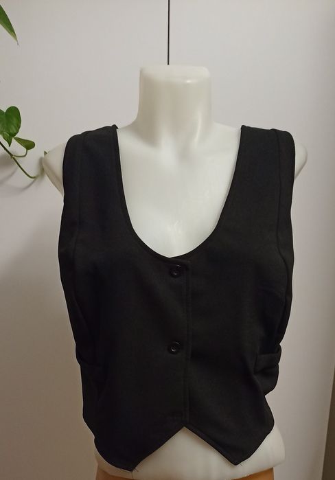Kamizelka damska czarna rozpinana 4XL Shein