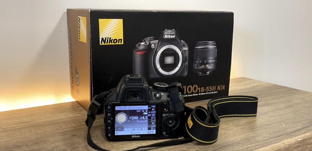 Nikon d3100 dobry stan