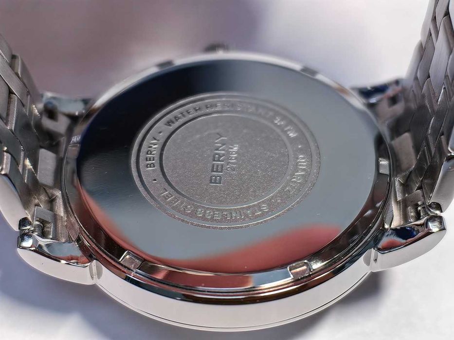 Часы Berny 2766M