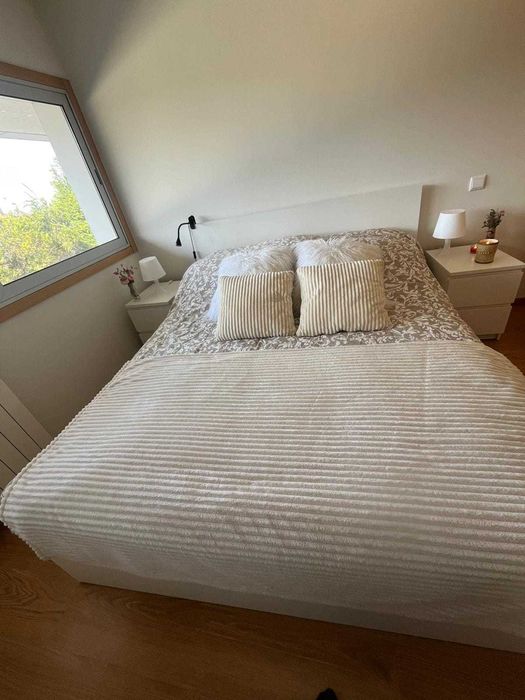 Quarto mobiliado com Tv em Vila Nova de Gaia