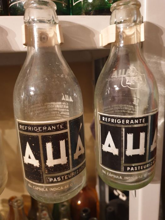 Garrafas antigas pirogravadas