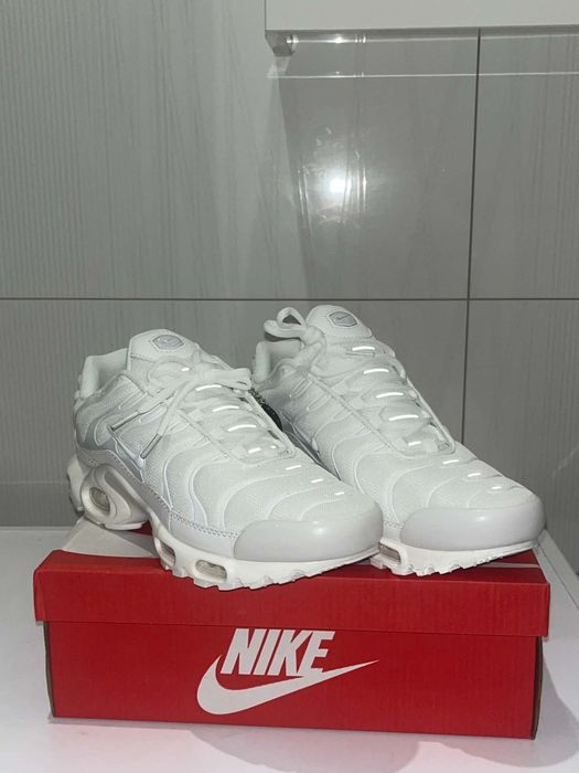 Nike TN biale rozmiar 42