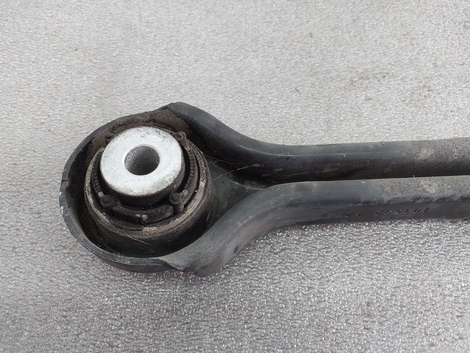 Braço de suspensão trás esquerdo BMW 1 (E81)
