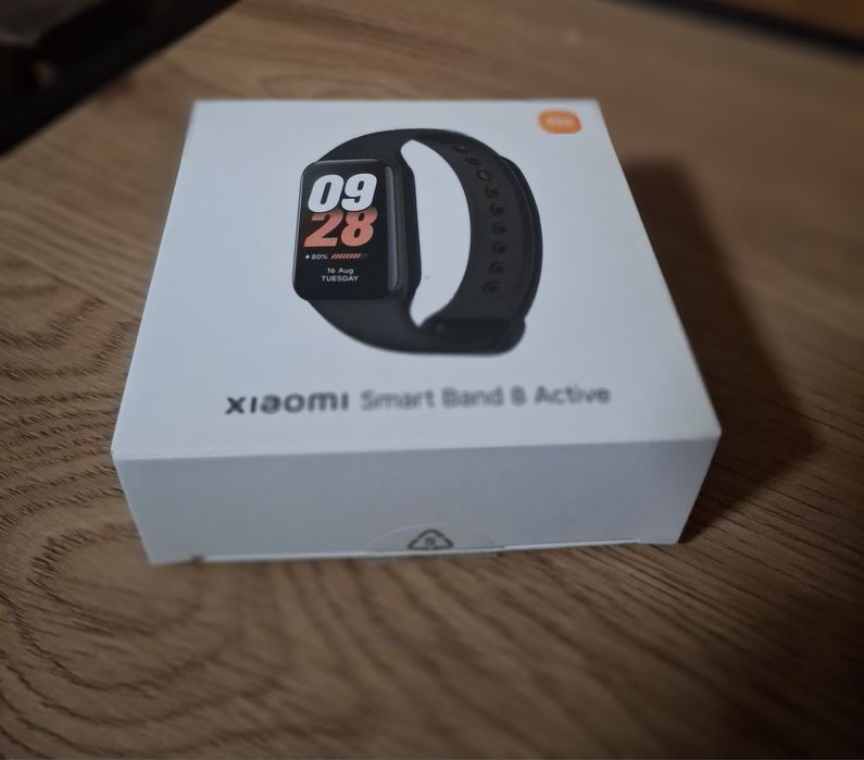 Opaska Xiaomi Smart Band active 8