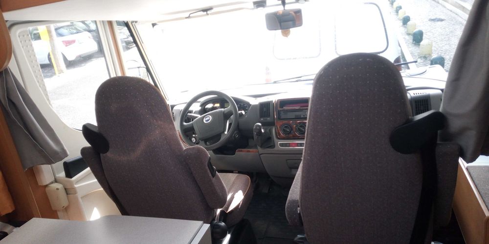 Autocaravana integral dethleffs advantage