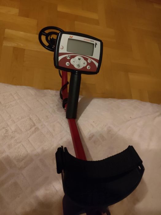 Wykrywacz metali Minelab X-Terra 505.