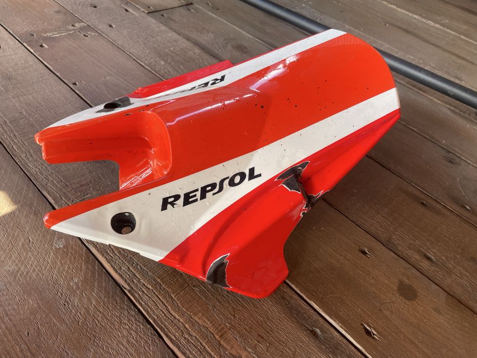 Заднє крило (хаггер) Хонда HONDA CBR 1000