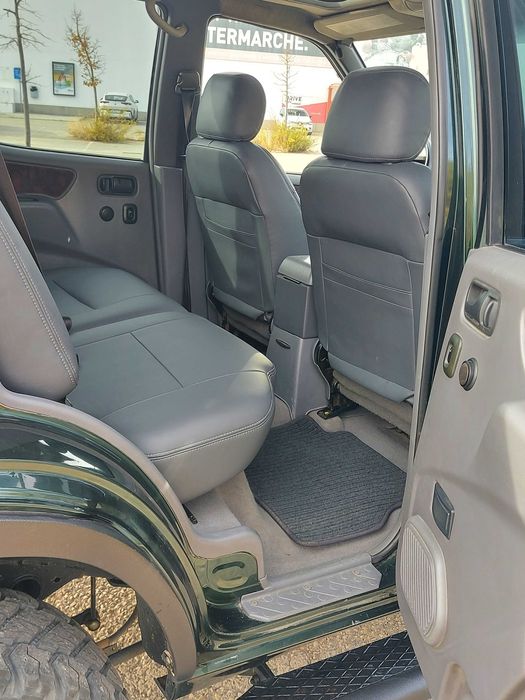 Nissan Terrano II 7 lugares