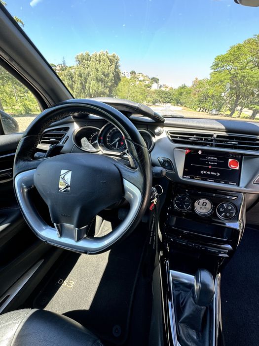 DS3 PureTech 1.2 EAT6 (estofos em pele)