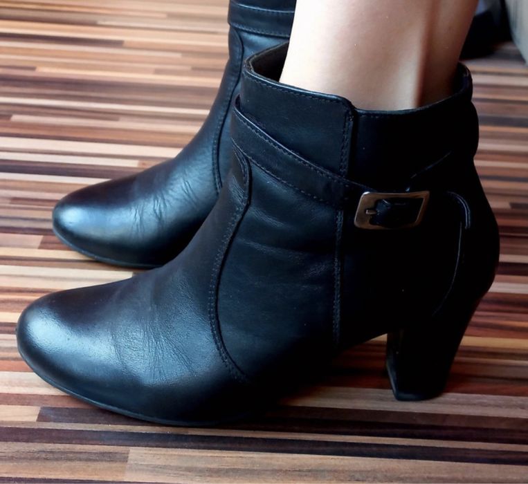 Buty Wojas botki na obcasie