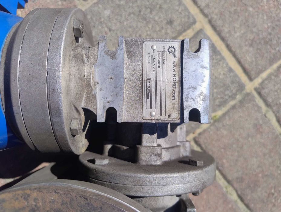 Silnik z motoreduktorem do podajnika kotła 0.18 kw
