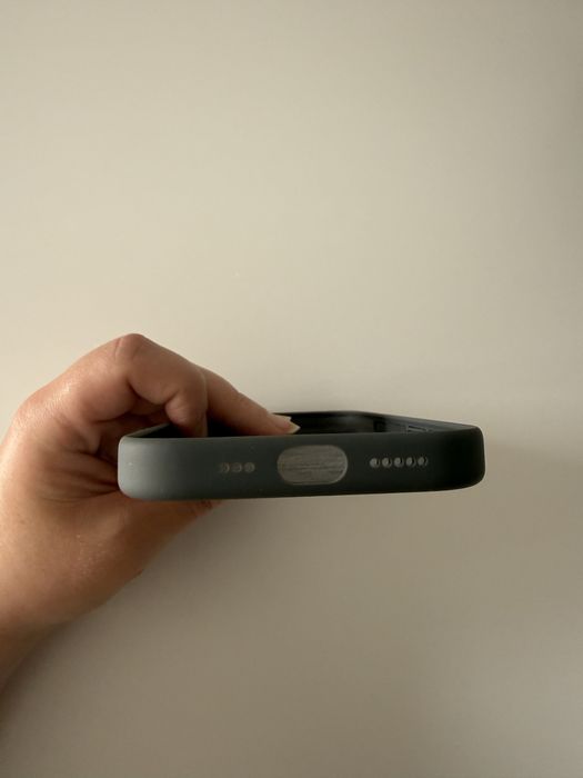 Capa Apple em silicone para iPhone 16 pro