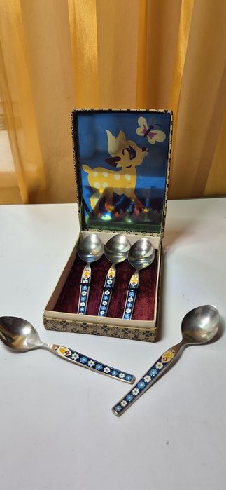 Radzieckie dziecięce łyżeczki nerż Bambi w oryginalnym pudełku PRL (18