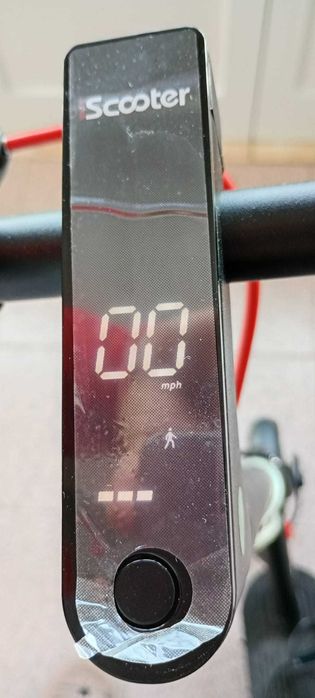 Iscooter Elétrica Dobrável Com Bluetooth - Oferta de Capacete