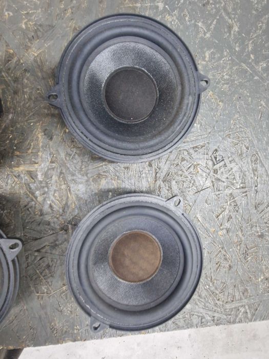 Głośniki Renault VelSatis