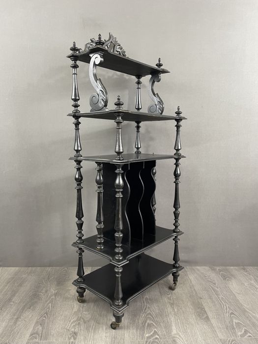 Антикварна етажерка в стилі Наполеона III