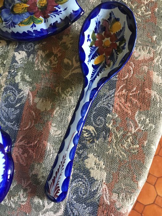 Terrina, prato e colher - Faiarte de Alcobaça numerada Trres Vdr e Lx