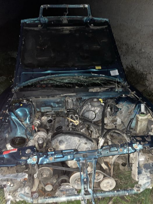 Audi V8