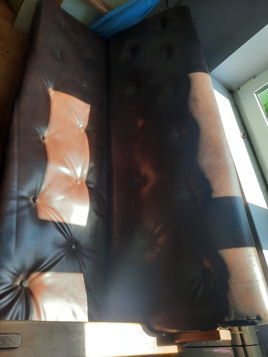 Meble: sofa, 2 fotele, ława