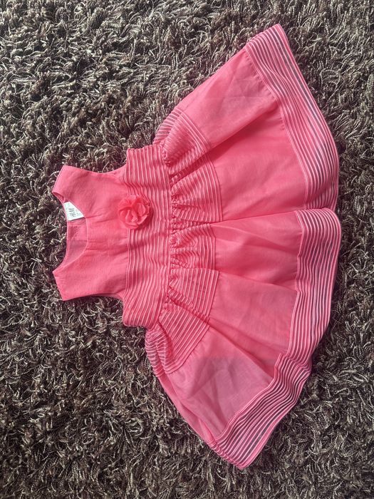Sukienka dla małej Księżniczki z H&M