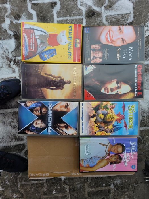 Zestaw pakiet około 50szt video VHS cena za całość