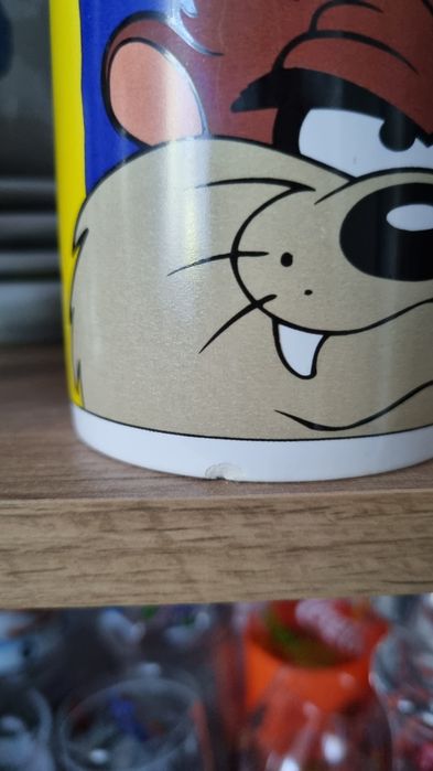 Unikatowy kubek looney tunes buggs diabeł tasmanski