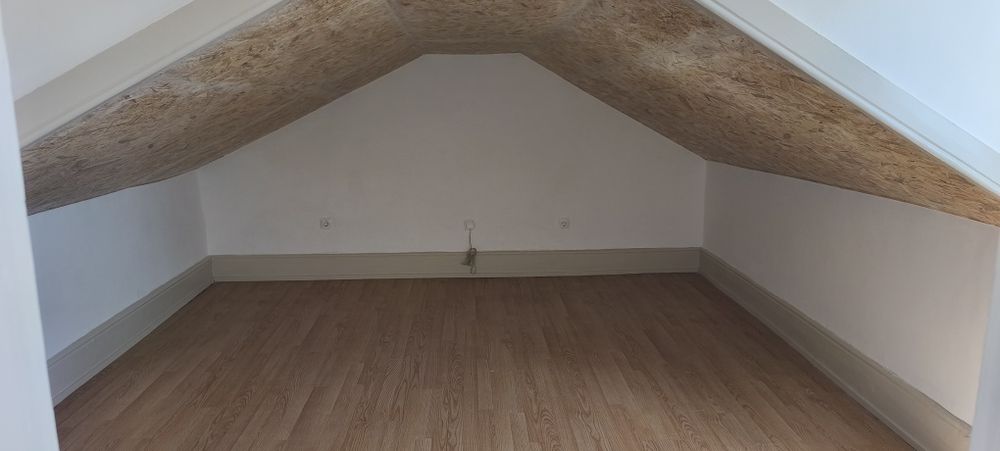 Arrendamento casa T3(renovada)