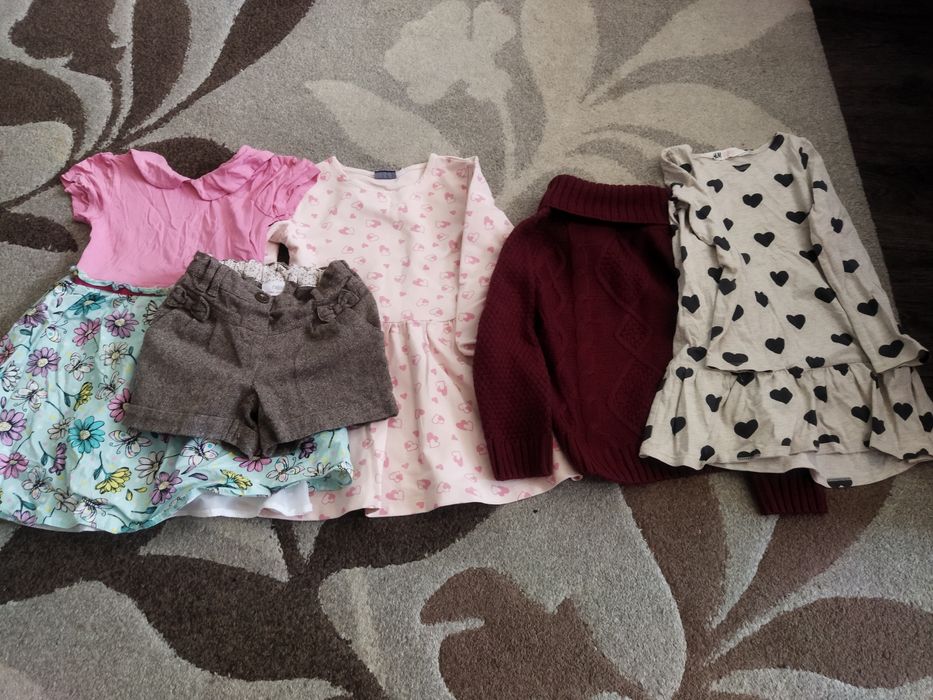 Детские вещи платье, шорты, свитер h&m, next,  george на 4-6 лет